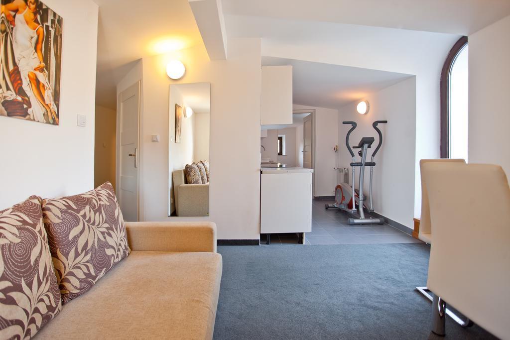 Urocza Art Pensjonat Krynica Zdroj Kamer foto
